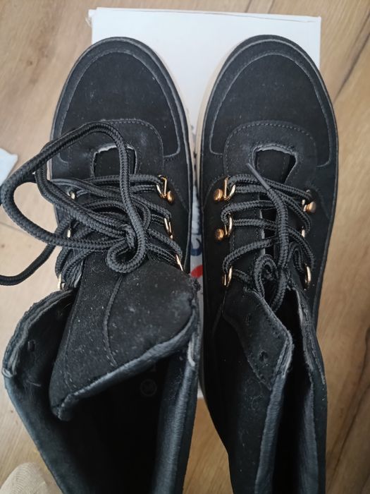 Buty na wyższej podeszwie seastar