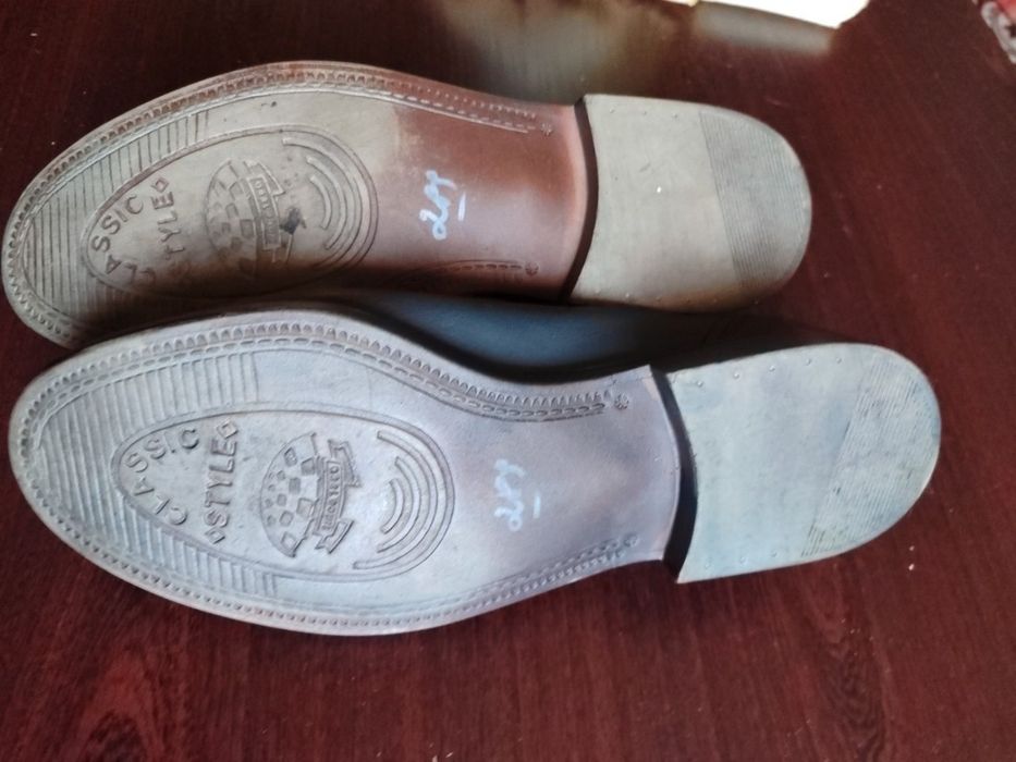 Туфли мужские, кожа.