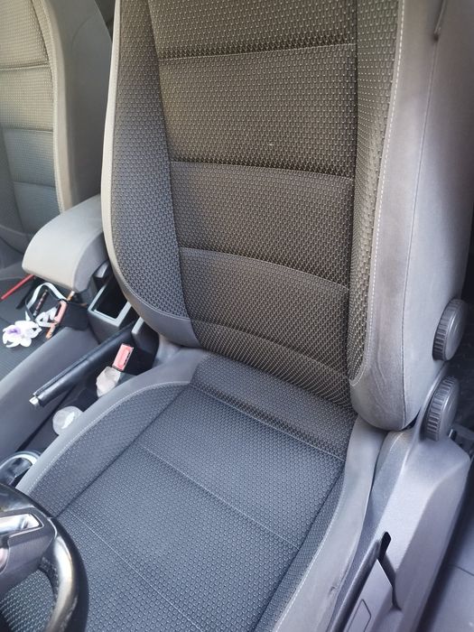 Volkswagen Touran 1.6 TDI DSG de 2011