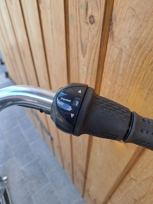 NOWY Rower miejski szwedzki Sothanga Gazelle Nexus 7 czarny łabędź 28