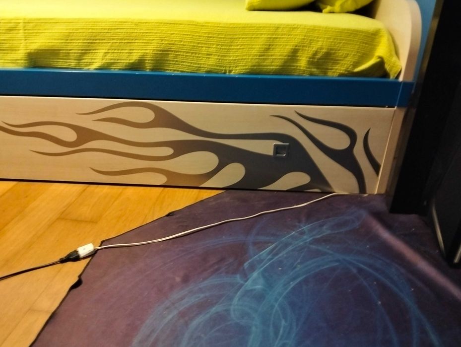 Cama de gavetão o