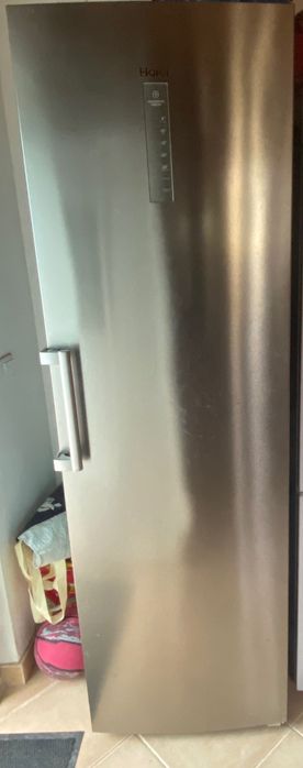 Congelador HAIER H3F330SEH1