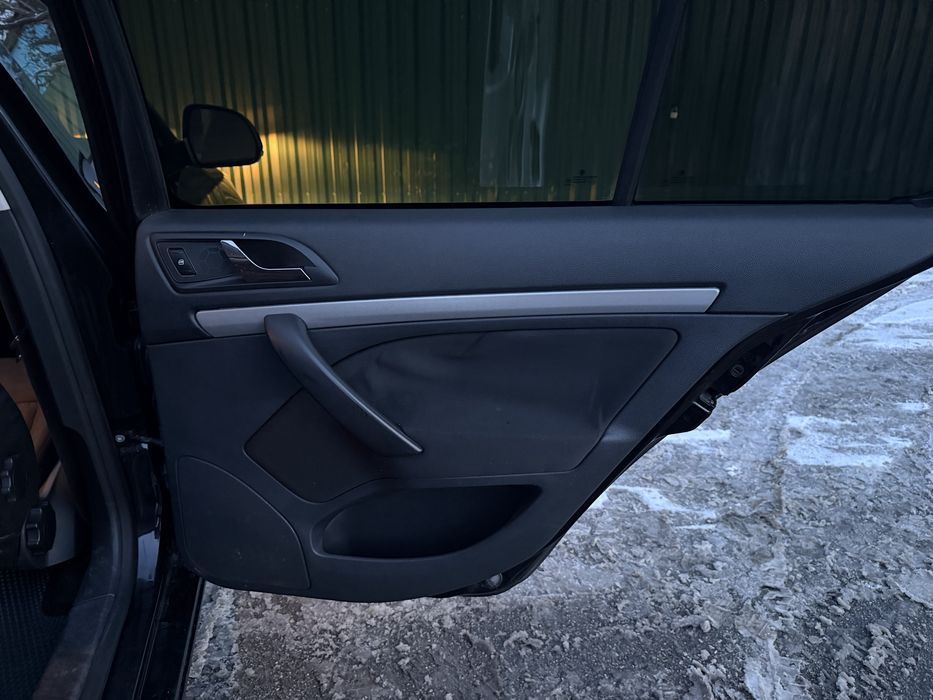 Продам Skoda Octavia 1.8