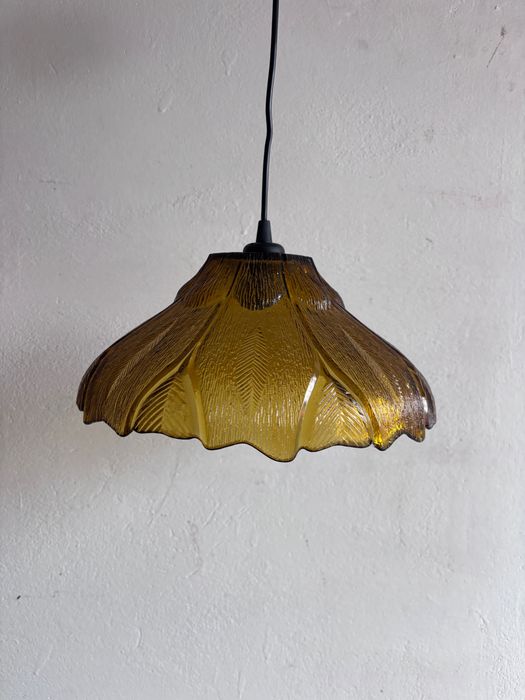 lampa wisząca retro prl miodowa