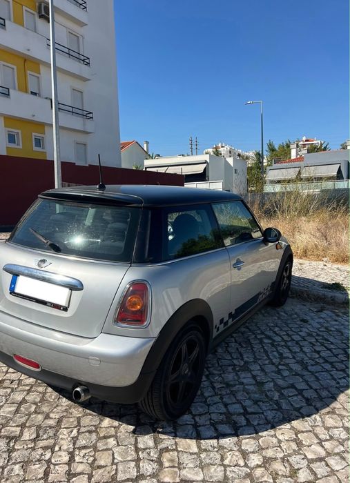 MINI Cooper (3 portas)