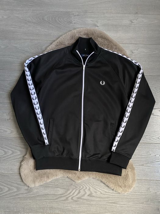 Fred Perry мужская олимпийка с лампасами Р.Л