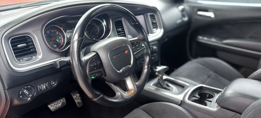 PIĘKNY DODGE CHARGER  R T* 5.7 HEMI * 133000 km Przebieg