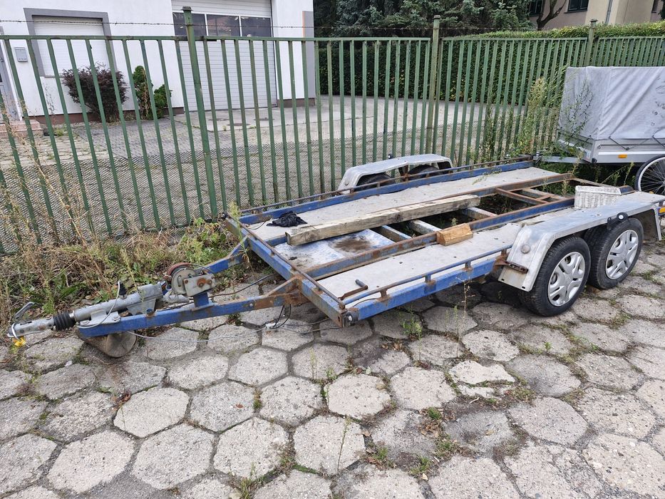 Laweta 2 osiowy, przyczepa.