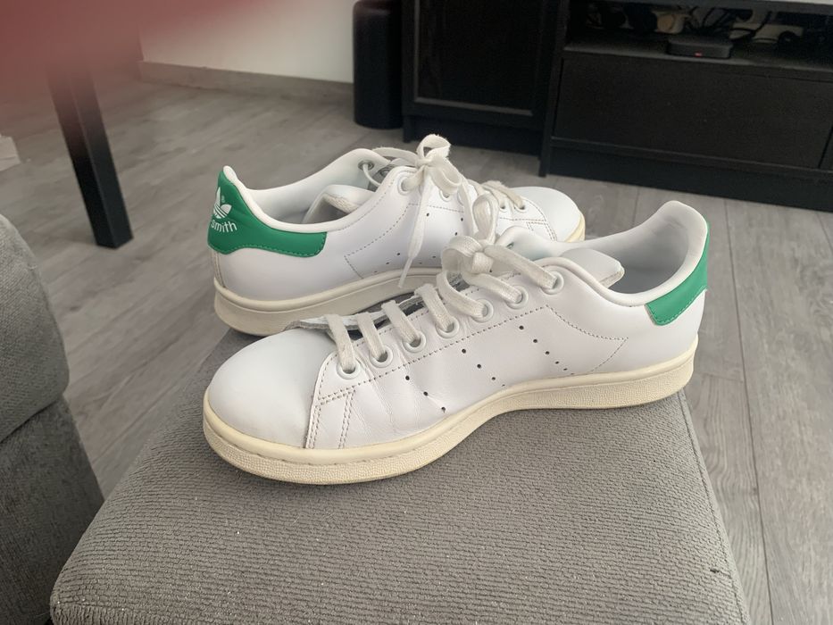 Tenis originais adidas  stran smith