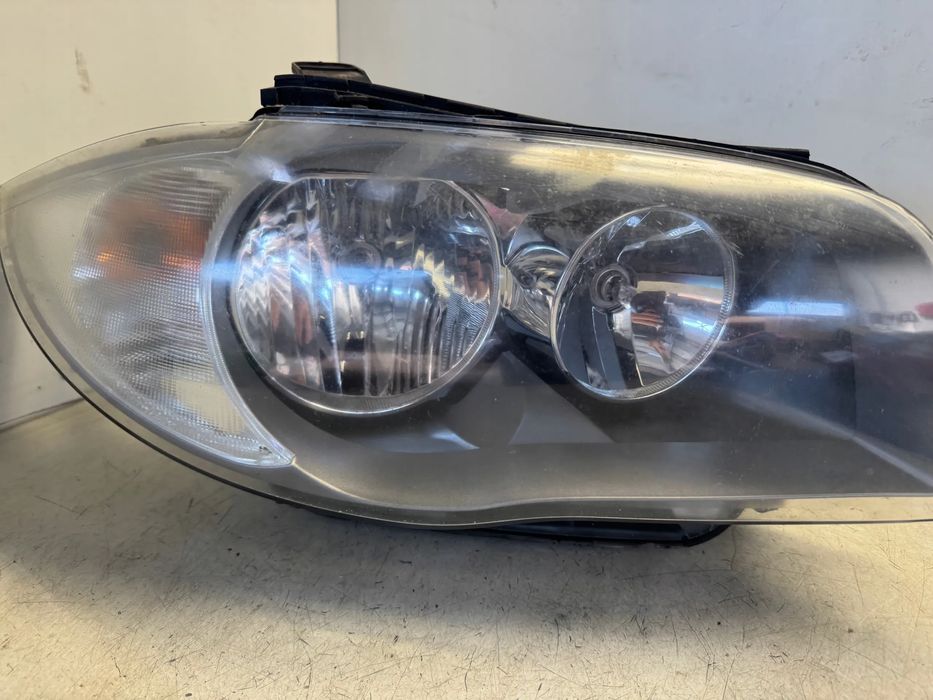 BMW 1 E87 Lampa Prawy Przód 7249650