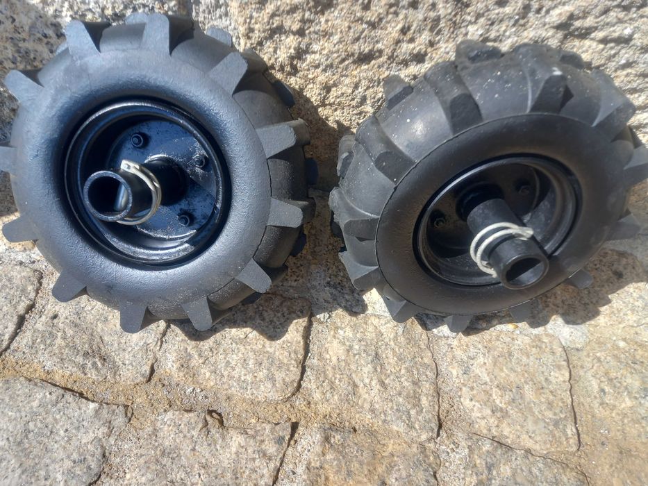 2 rodas pneus maciços