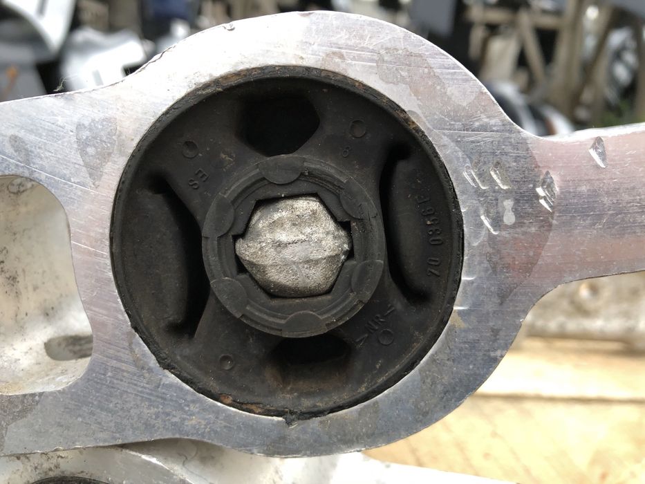 Рычаги передние Фольксваген Пассат б6 ричаги рычаг Vw Passat b6