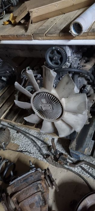 Вискомуфта Ford Ranger 2 Mazda b2500 крыльчатка вентилятор охлаждения