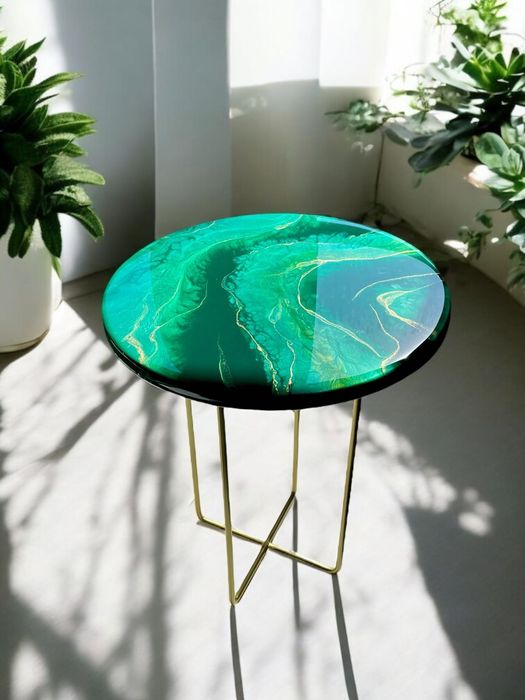 Zielony Stolik z Żywicy Epoksydowej - Glamour dla Twojego Wnętrza!