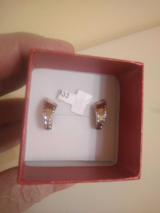 Kolczyki złote diamentowane - próba 333