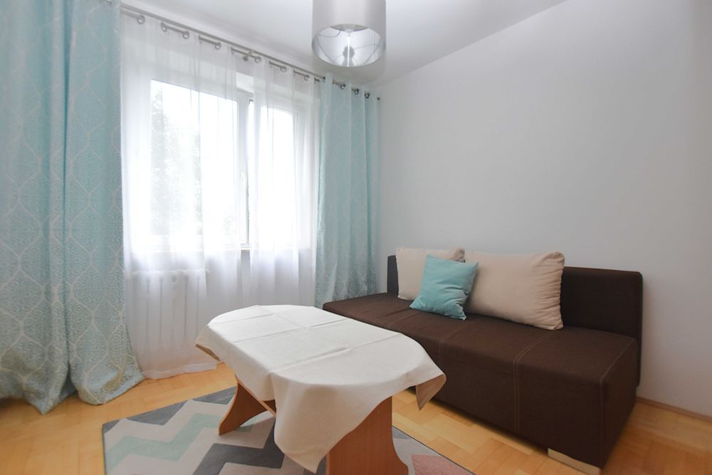 30 m2 2 niezależne pokoje, piwnica, blisko URz i WSPiA Nowe Miasto ul. Podwisłocze