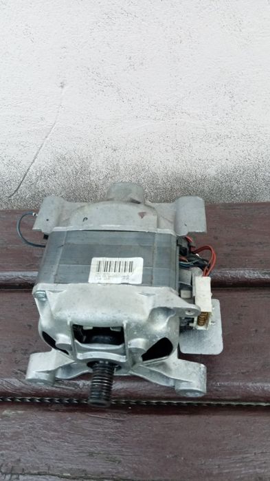 Електродвигун до пральної машини