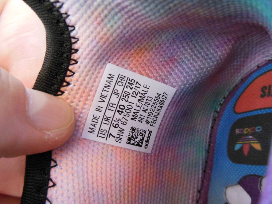 40 Adidas PW HU HOLI NMD MC Equality pharrell williams human race