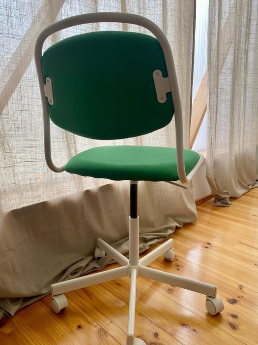 Cadeira Ikea - Modelo ÖRFJÄLL.