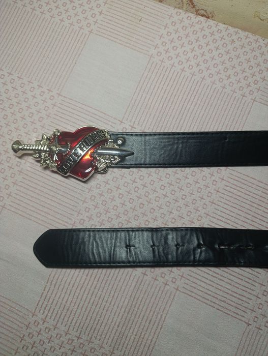 Продаю ремень Ed Hardy