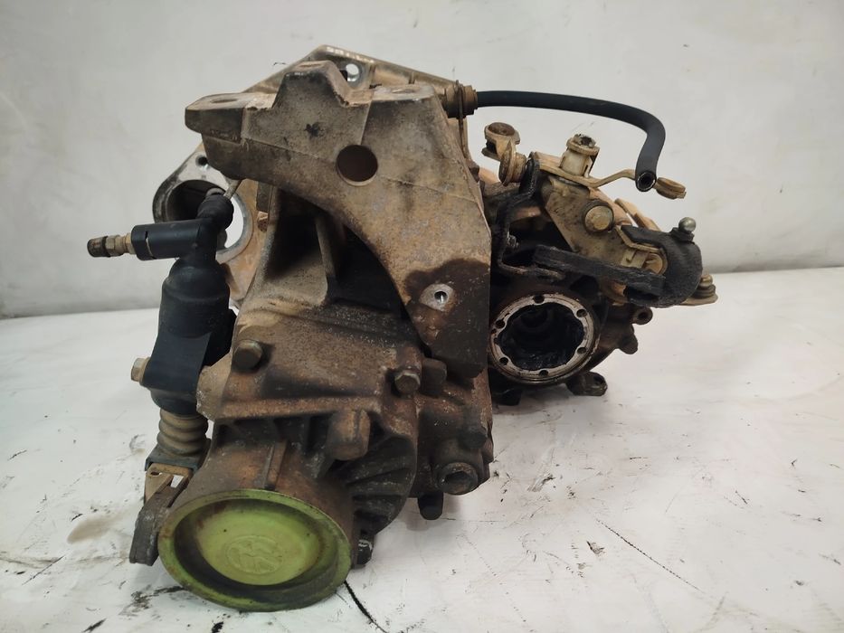 Caixa de velocidades manual VOLKSWAGEN Golf IV (1J1)