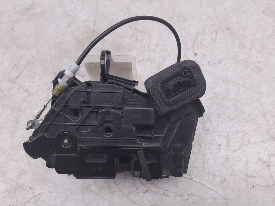 Fechadura / fecho porta frente direito VOLKSWAGEN Polo (6R, 6C)