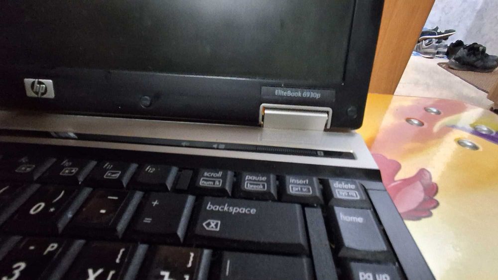 Ноутбук HP 6930 p