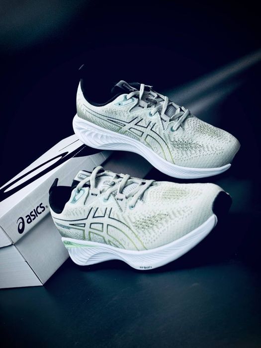 asics gel cumulus 25 - купити чоловічі кросівки - Ціна на OLX.ua