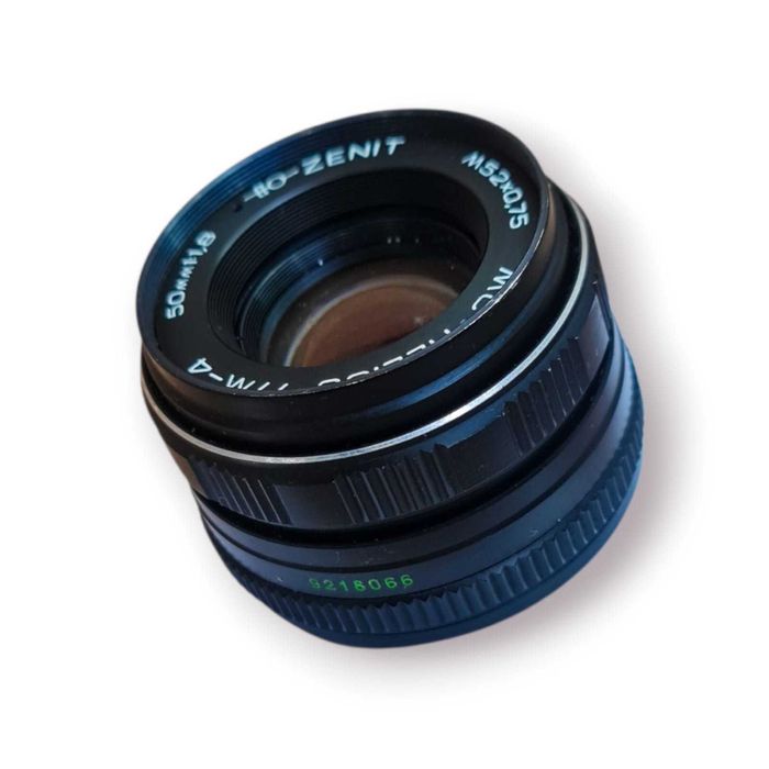 Objetiva Helios-77M-4 50mm f/1.8 – Rosca M42 – USSR / Zenit