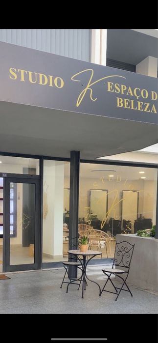 Alugo gabinete em salao de beleza