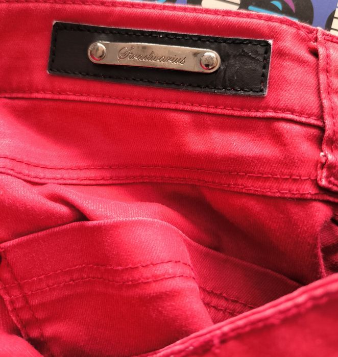 Czerwone spodnie biodrówki Stradivarius rozmiar S