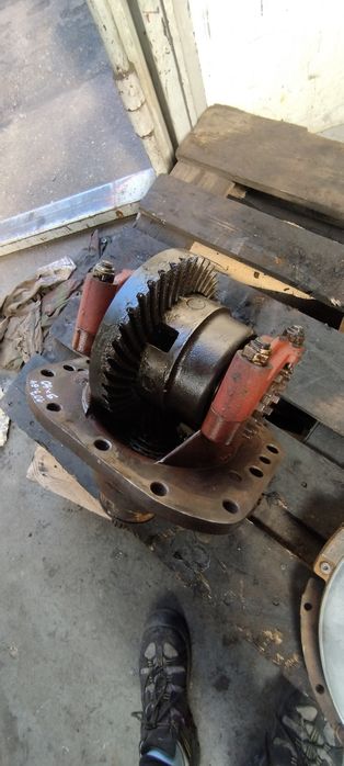 Atak przedniego napędu Renault 103.54. 9/40z