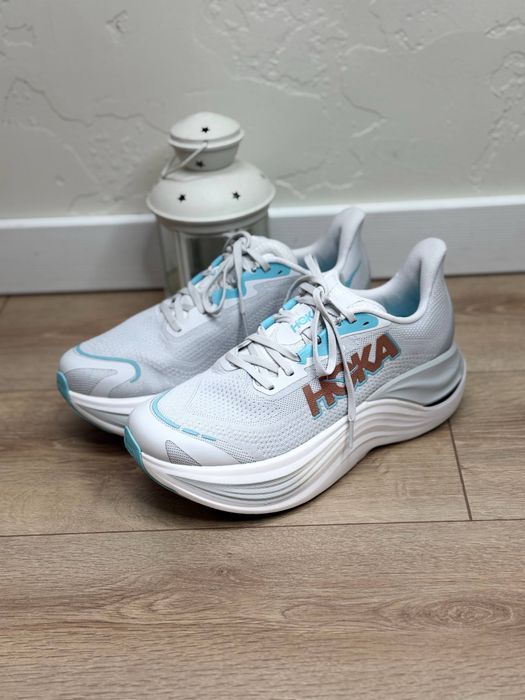 Кросівки бігові оригінал Hoka Skyward X жіночі сток розмір 41 і 42 2/3