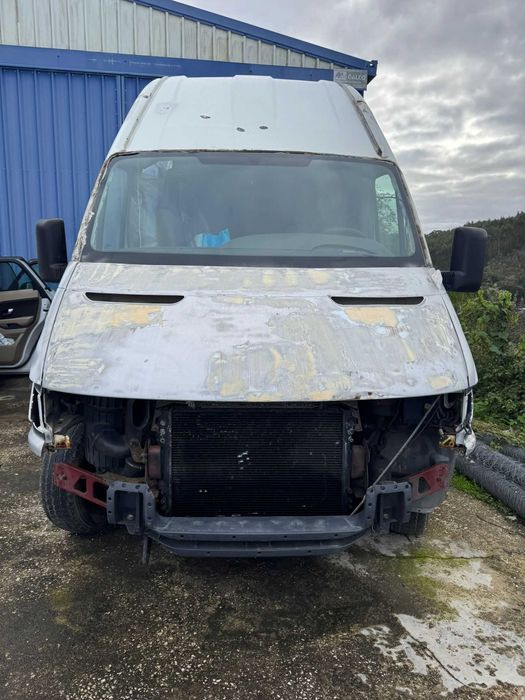 Iveco Dayli 35C13 (projeto furgão inacabado)