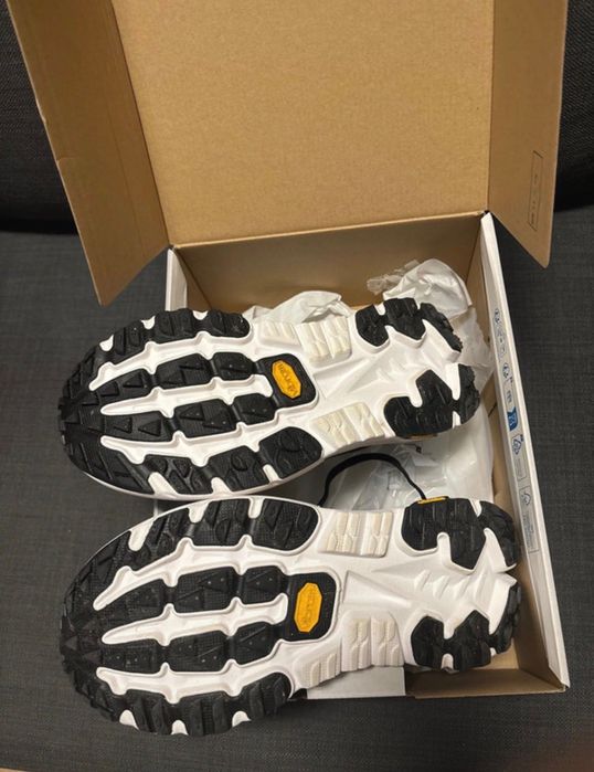 Hoka Mafate X - Sapatilhas novas, tam. 41 2/3, 26cm, 100% originais.