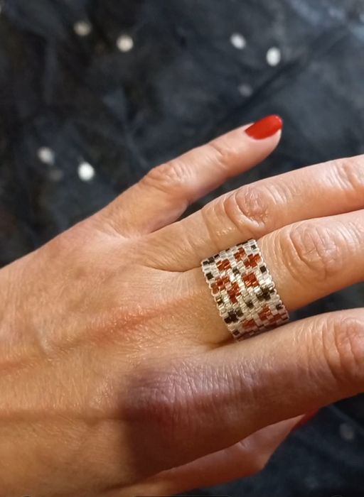 Каблучка з японського бісеру