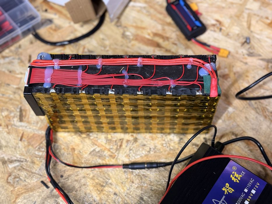 Переносная зарядная станция 1000втч 1500 w электростанция чистый синус