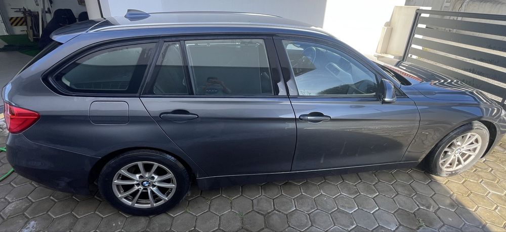 Bmw 318d Dezembro de 2014