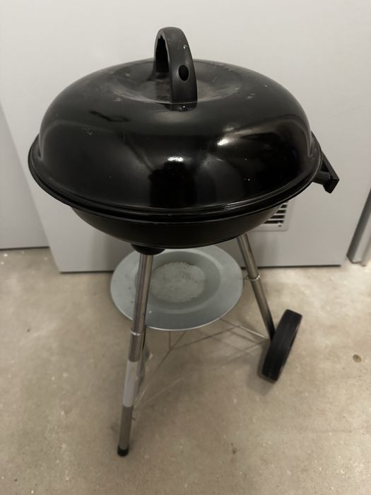 Grill ogrodowy turystyczny