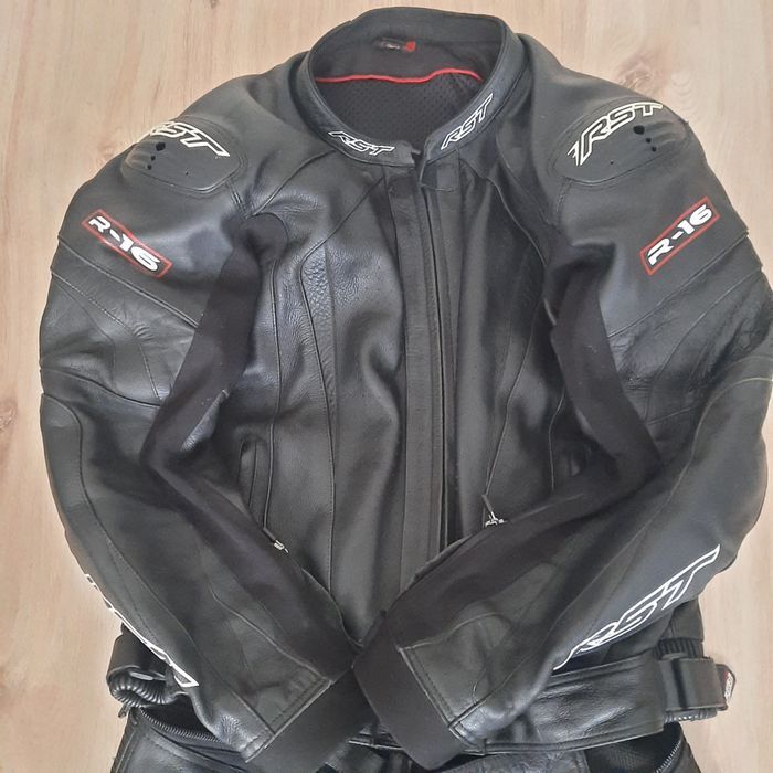 RST kombinezon na moto