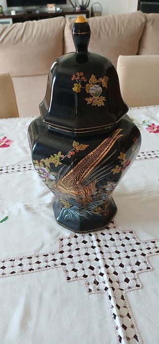 Jarrão Chinês oriental