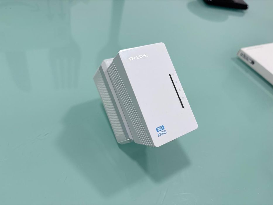 AV500 Powerline Wi-Fi Kit [117]