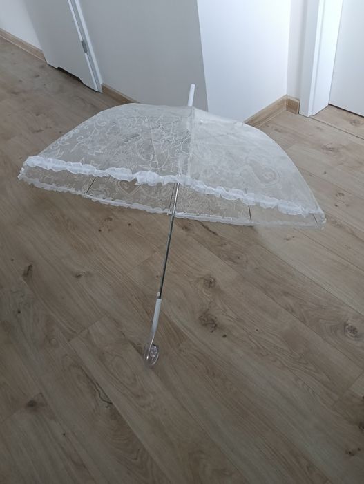 Parasol do sesji ślubnej