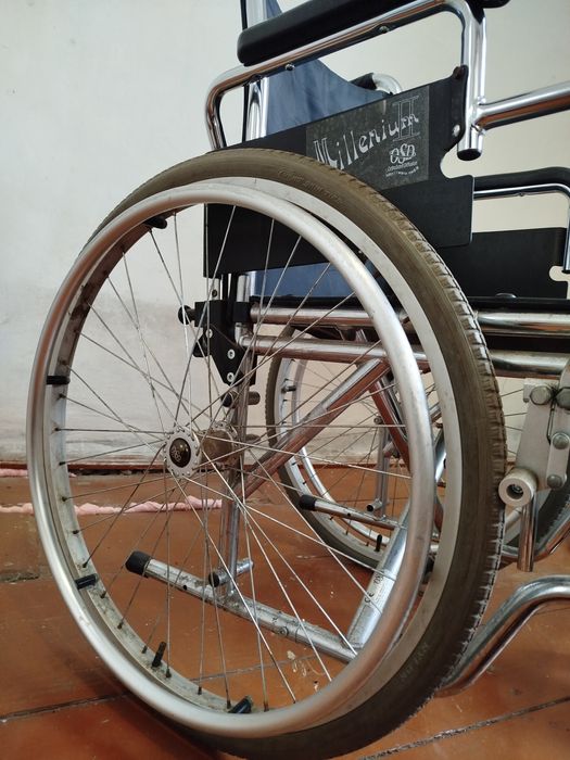 Інвалідний візок каляска