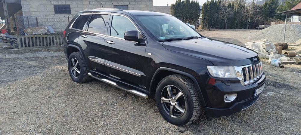 Jeep Grand Cherokee 3.0crd stan bdb