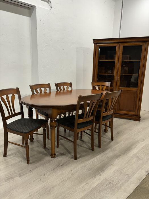 Komplet mebli do jadalni w klasycznym stylu rozkładany stół