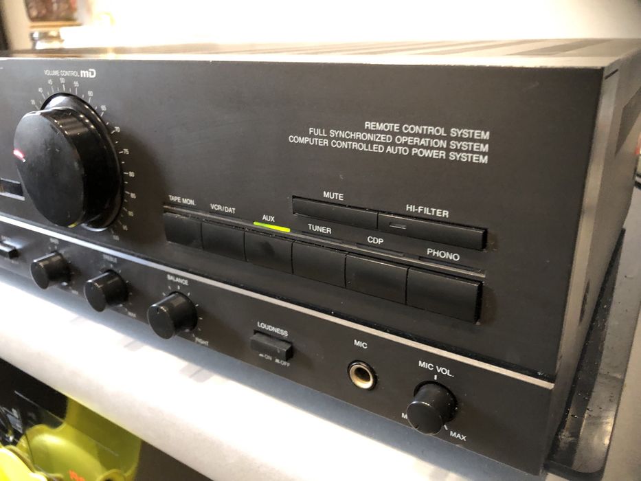 Wzmacniacz Universum V4315