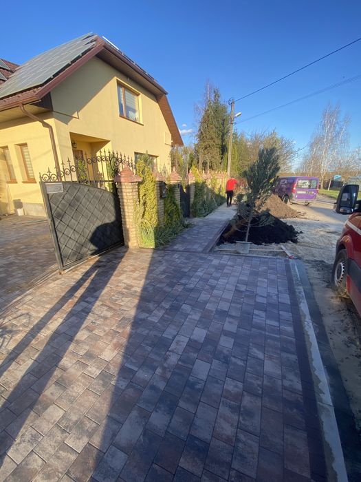 Бруківка під ключ, укладання бруківки