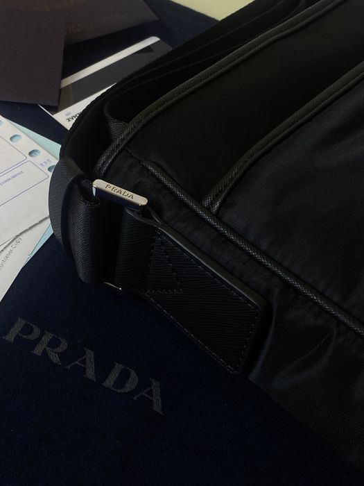 Prada Lampo Re-Nylon Messenger Bag Nero
