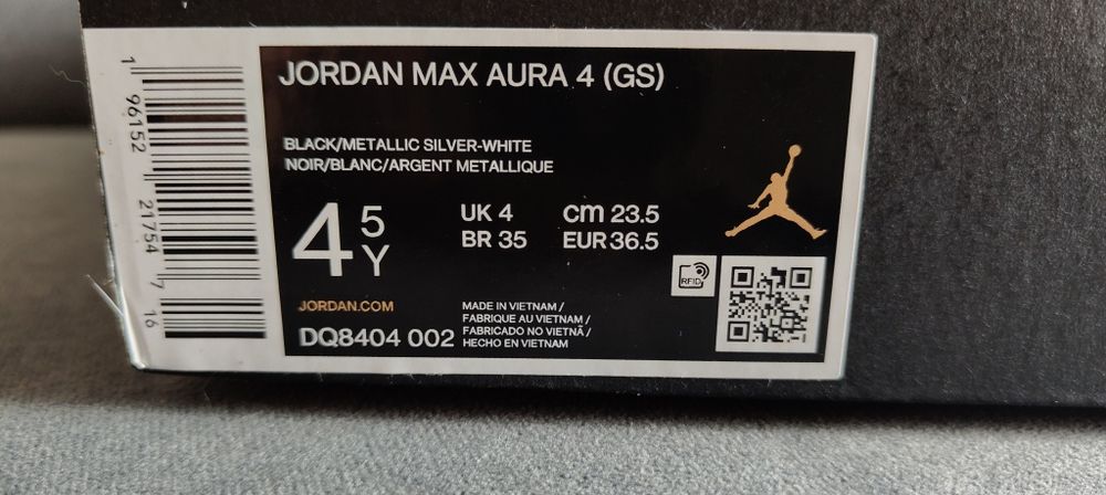 Buty dziecięce Jordan MAX AURA 4